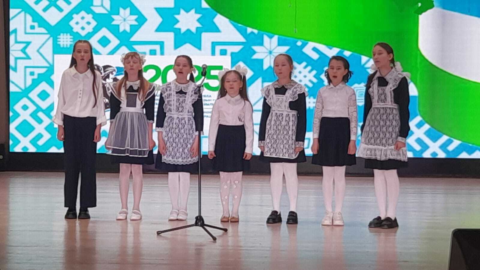 В Калтасах прошёл фестиваль хорового и вокального пения в честь юбилея района