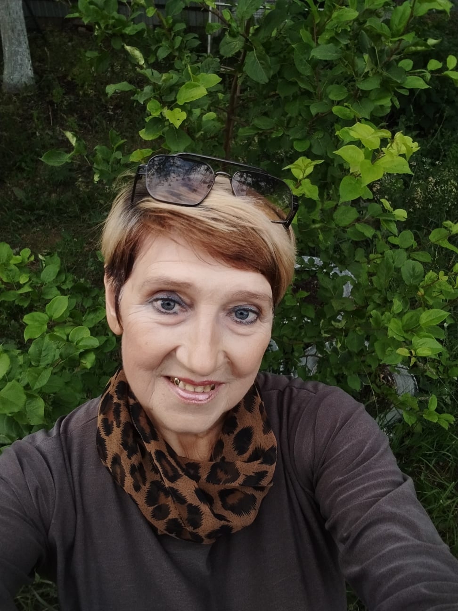 Дарить людям радость