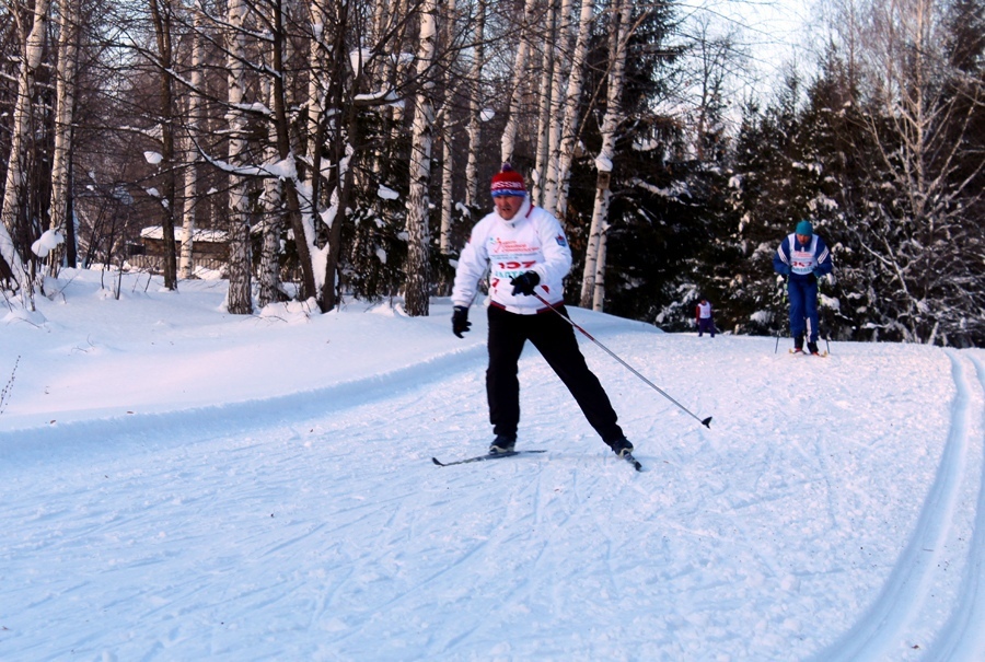 Работники образования Калтасинского района соревновались в беге на лыжах