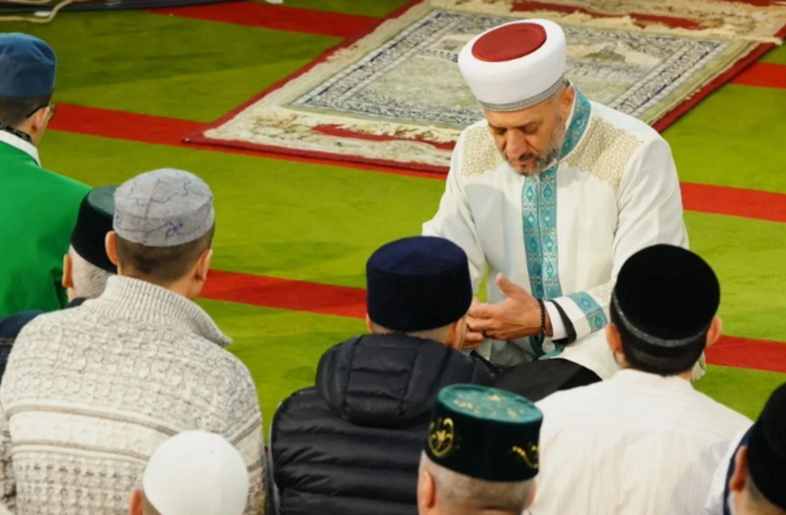 Радий Хабиров призвал глав районов помочь с организацией Ураза-байрам