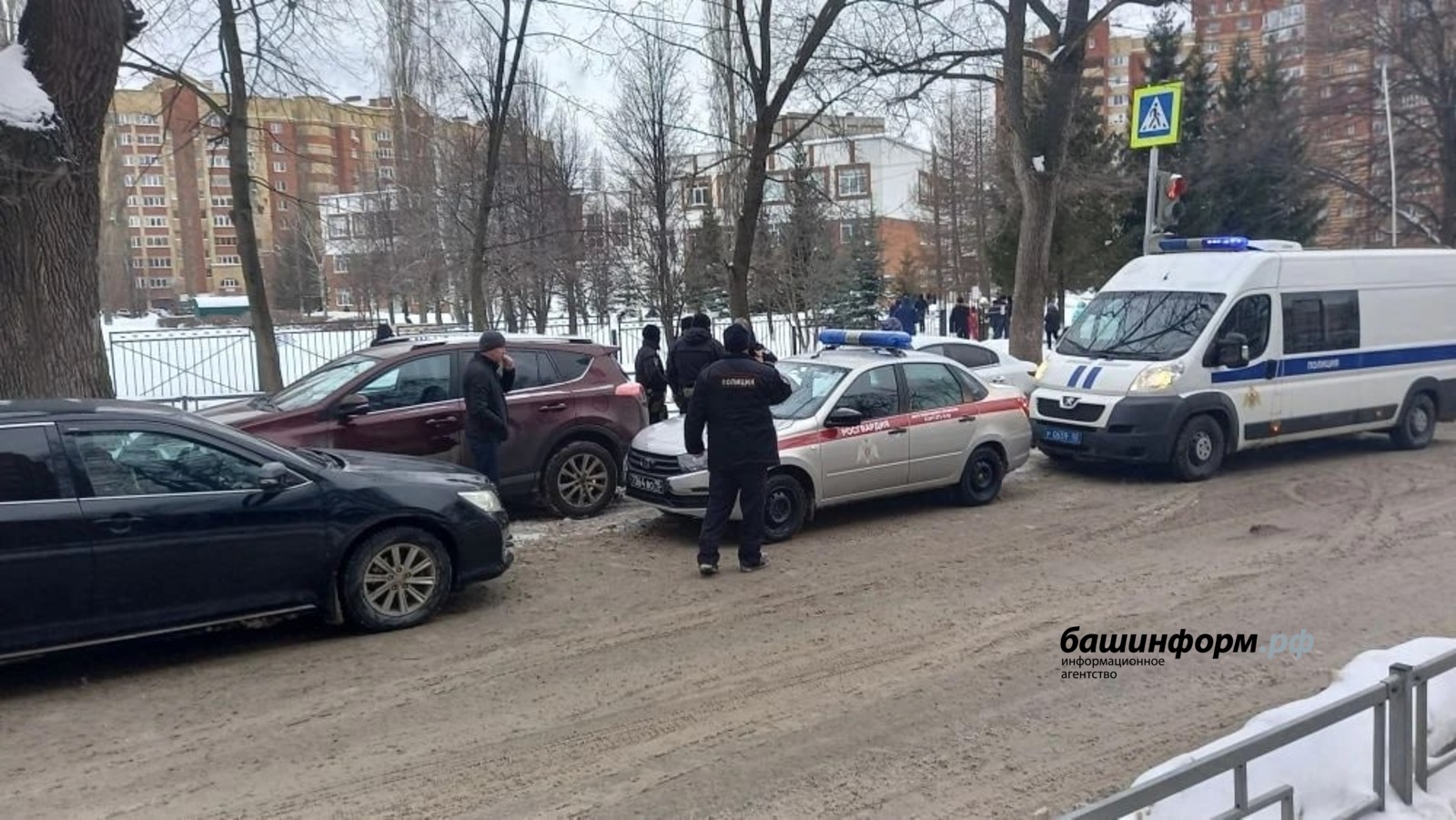 Никто не пострадал. Глава Башкирии прокомментировал нападение на школу в Уфе