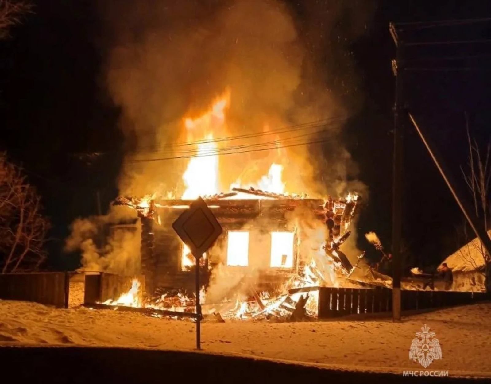 В Башкирии после пожара в доме нашли труп женщины