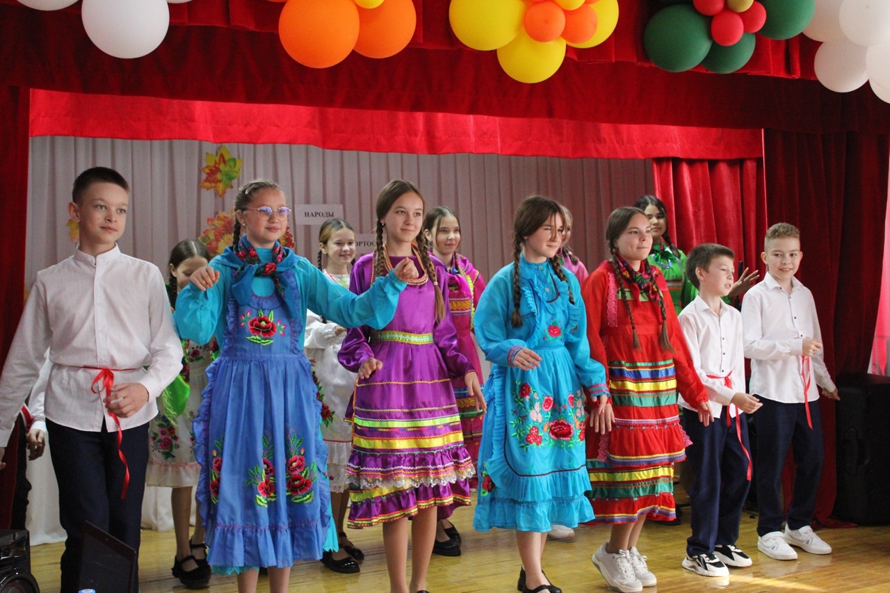 Праздник танца и единства