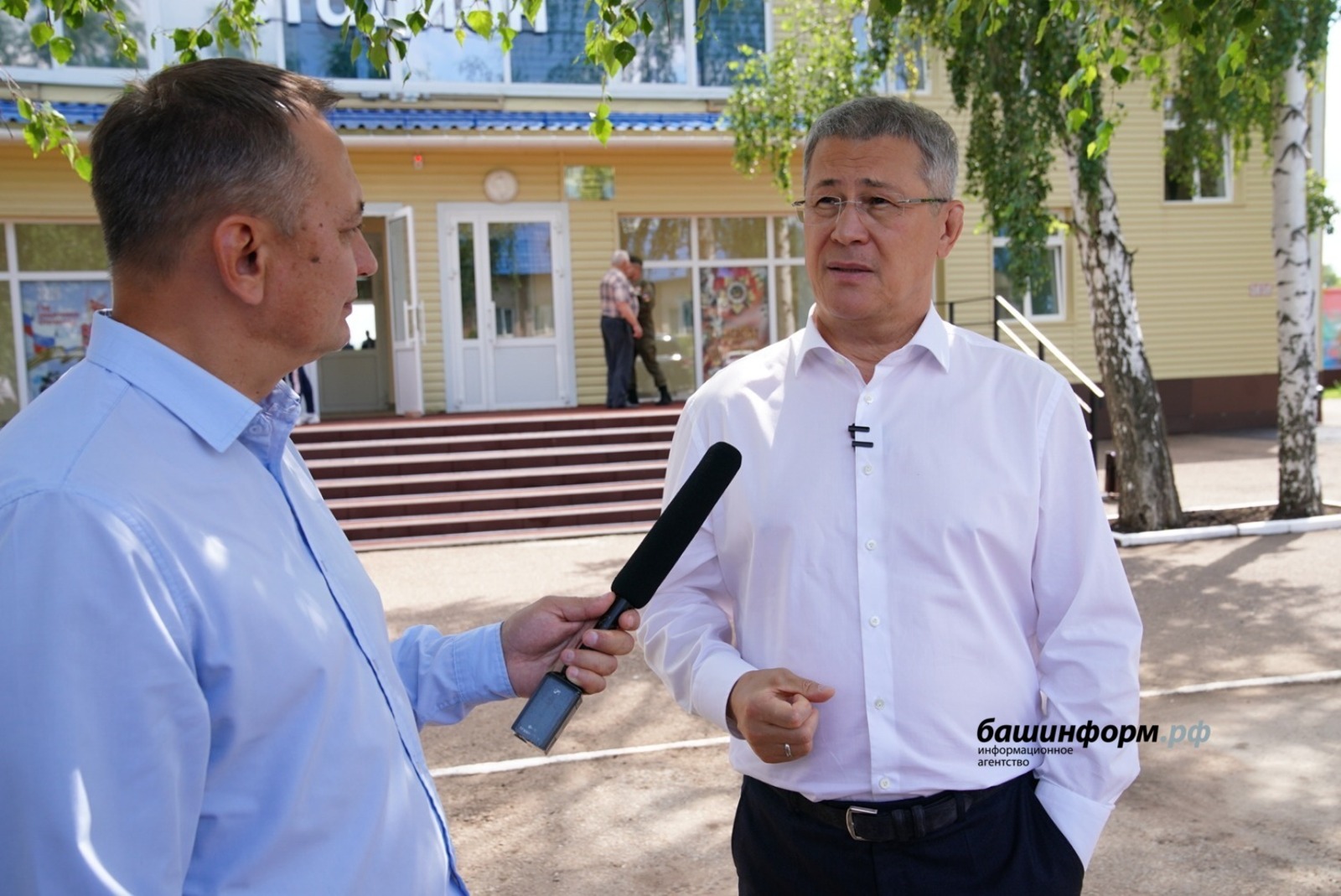 Радий Хабиров рассказал о преображении стадиона в городе Башкирии