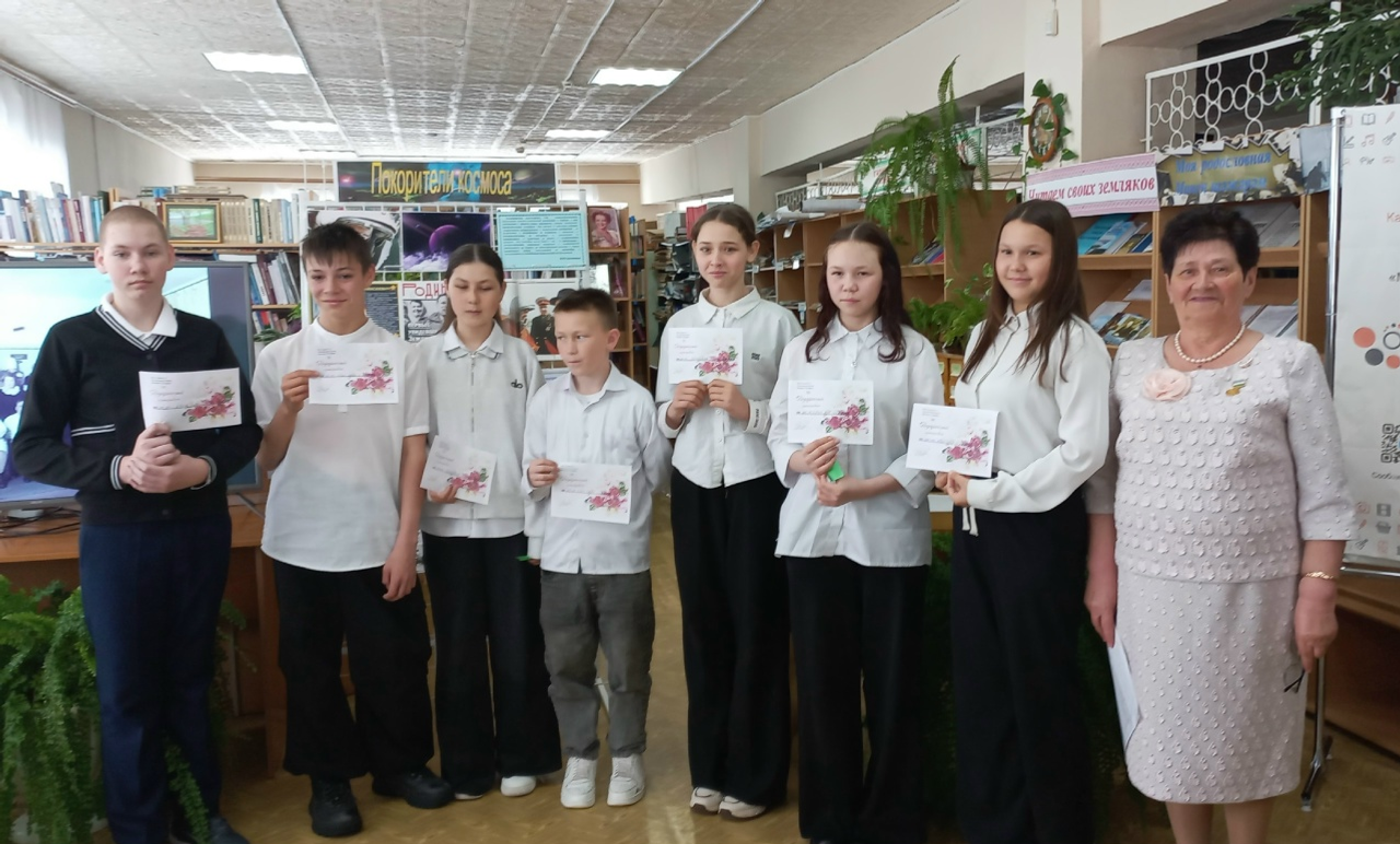 Подвиг советской летчицы объединяет поколения