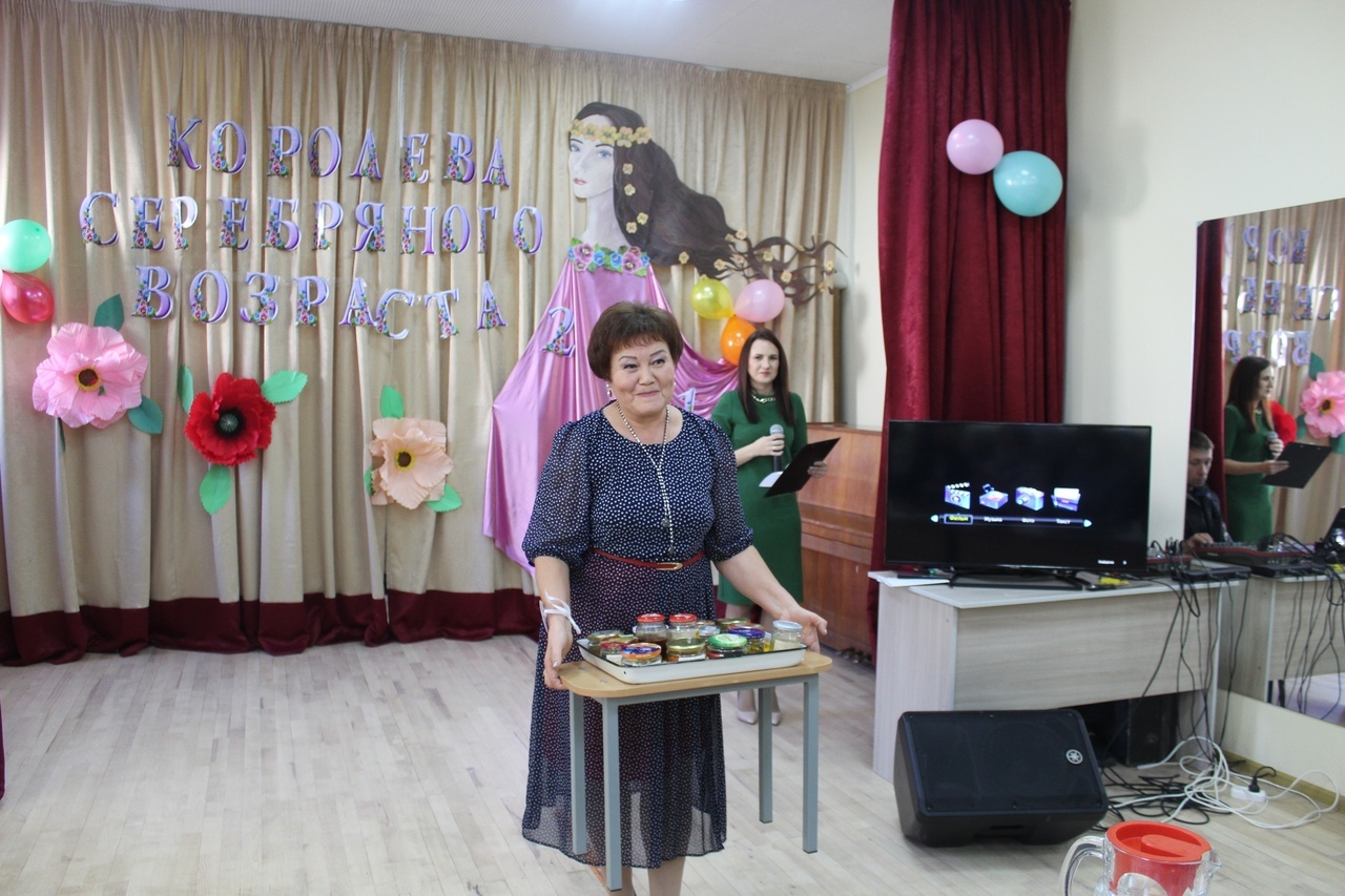 В Калтасах прошел конкурс красоты и таланта для бабушек