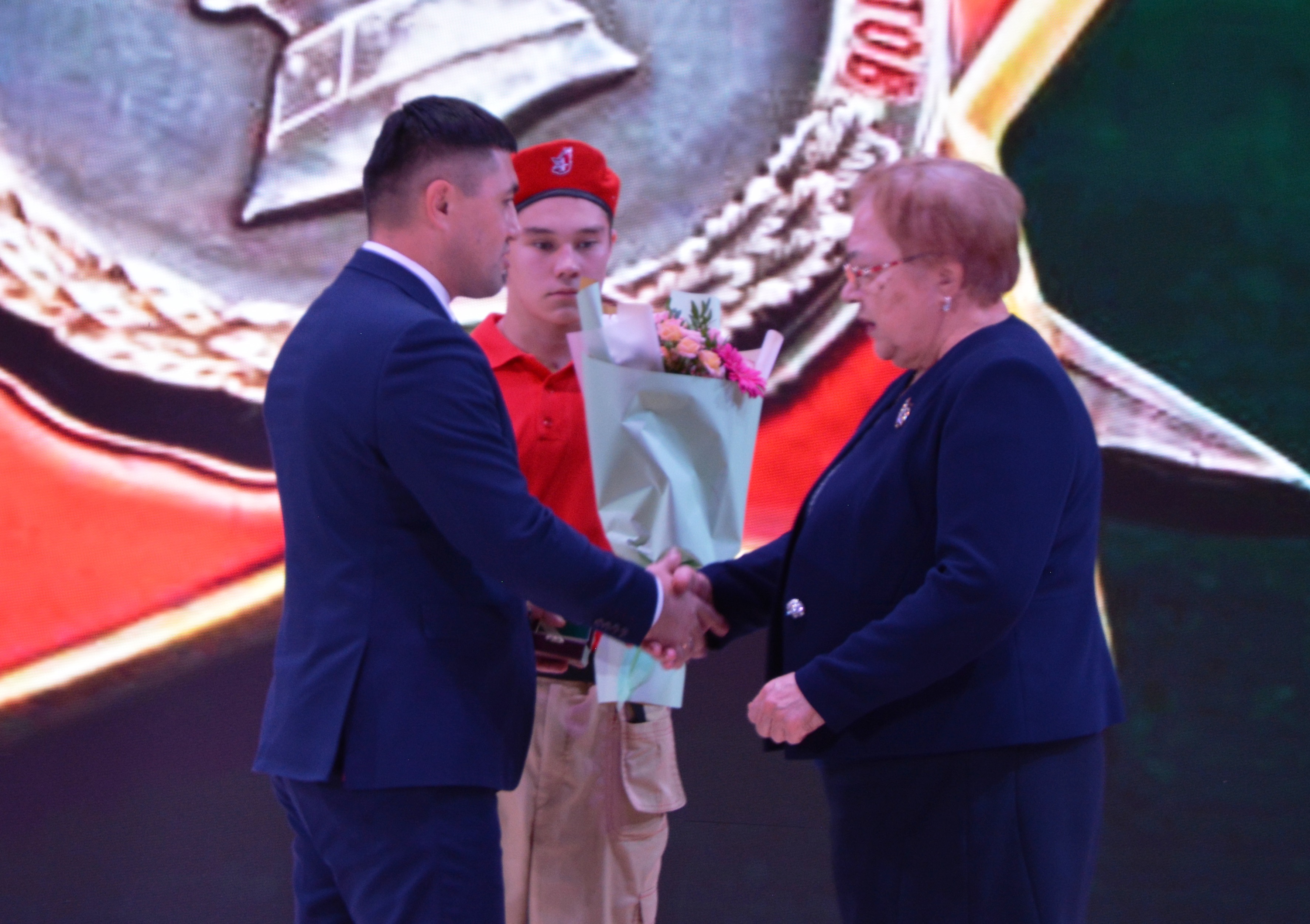 В Калтасах состоялся концерт ко  Дню республики