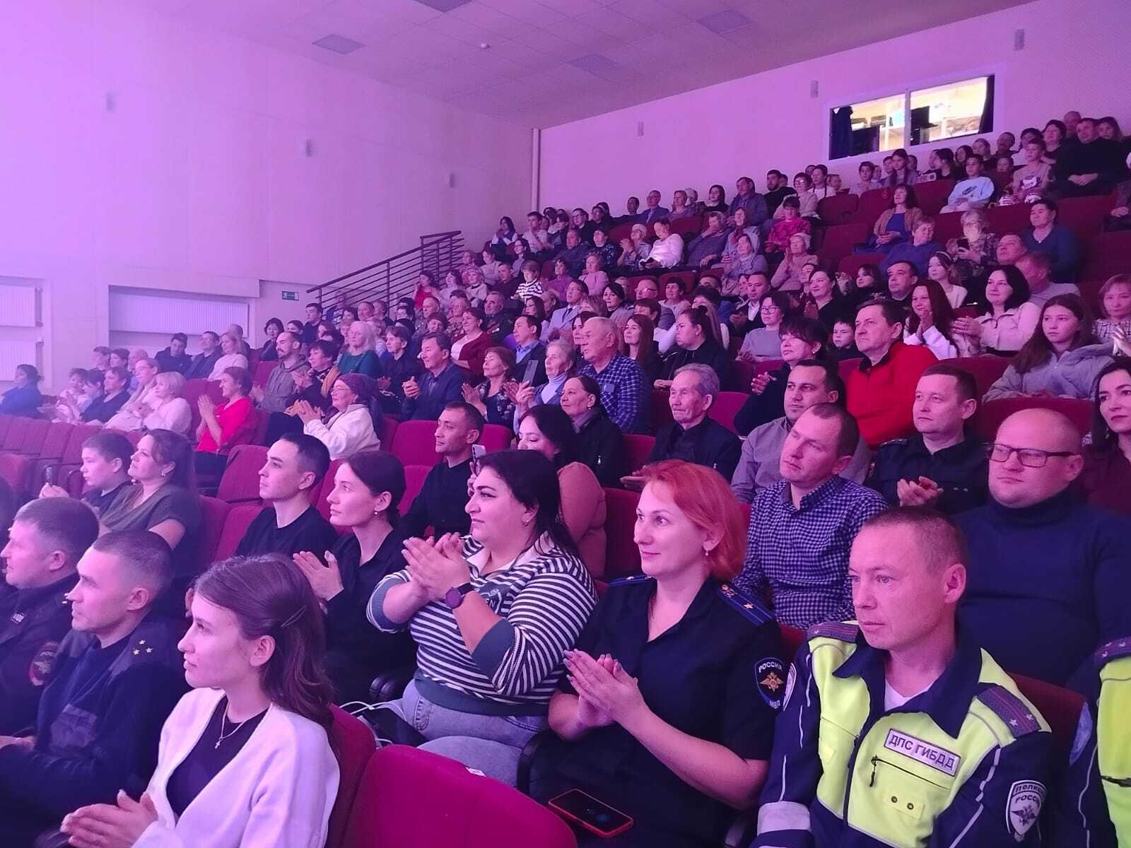 Эстрадно-духовой оркестр МВД РБ выступил в Калтасинском районе