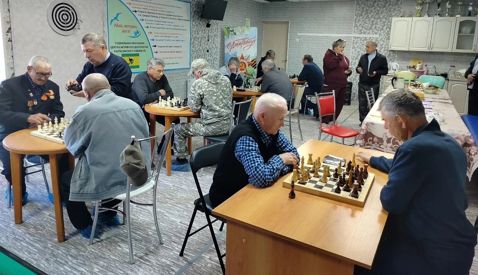 В селе Калтасы состоялся шахматный турнир среди пенсионеров