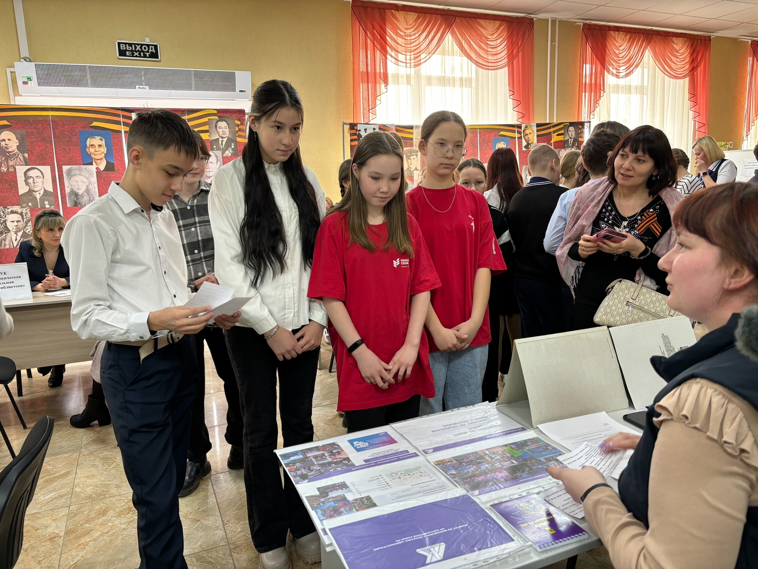 В Калтасах прошла Всероссийская ярмарка трудоустройства