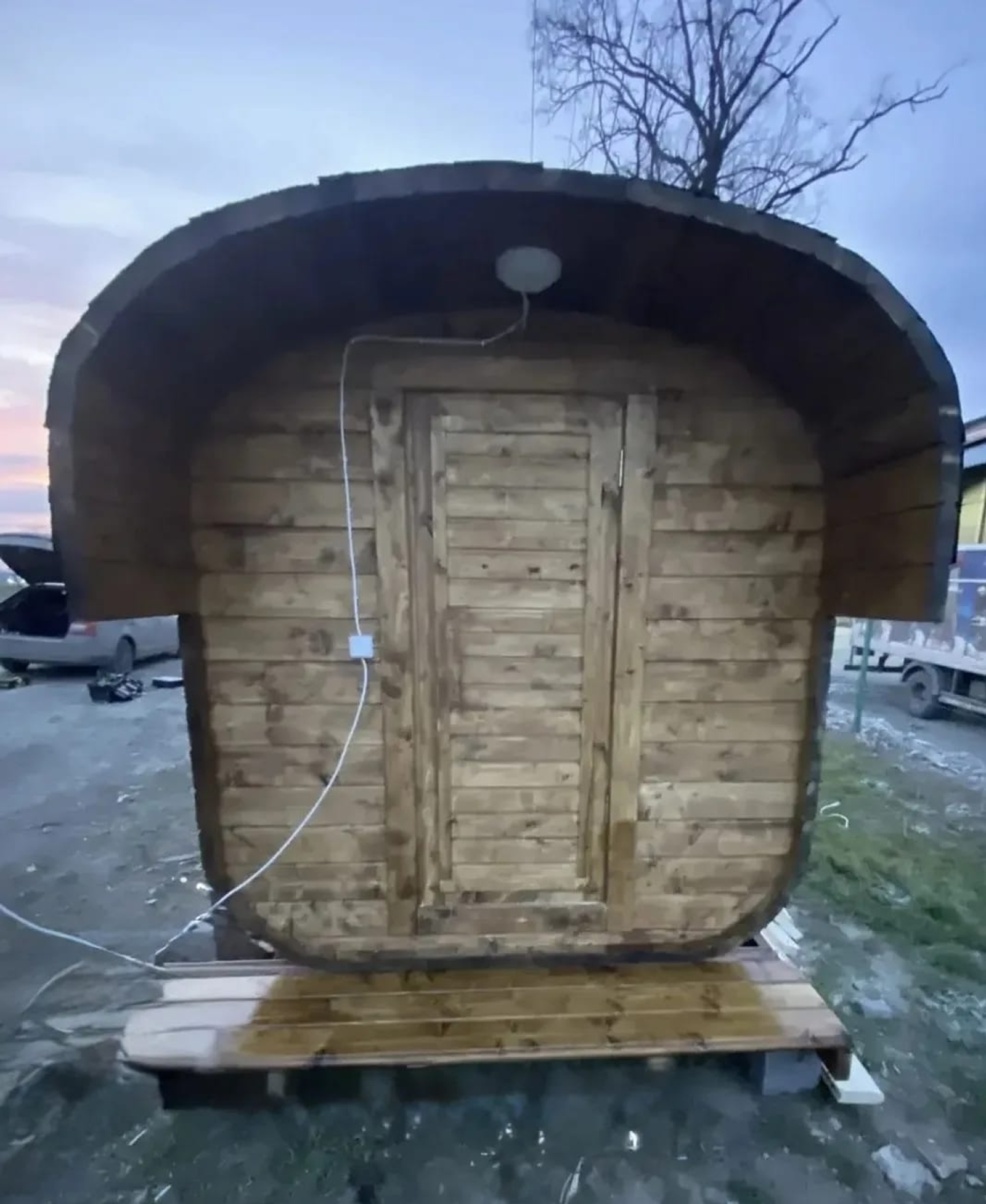 Военнослужащим на СВО доставлена баня-бочка от жителей Калтасинского района