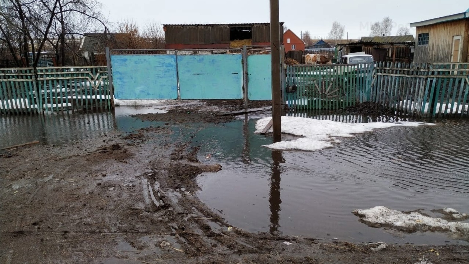 В МЧС Башкирии поступило 81 сообщение о подтоплении талыми водами