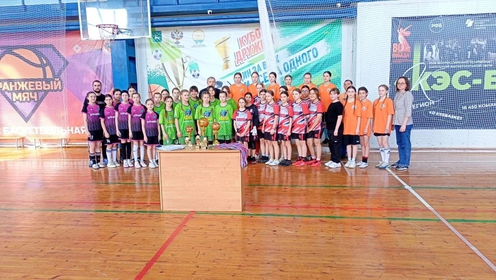 Золото мини-футбола у футболисток Калтасинского района