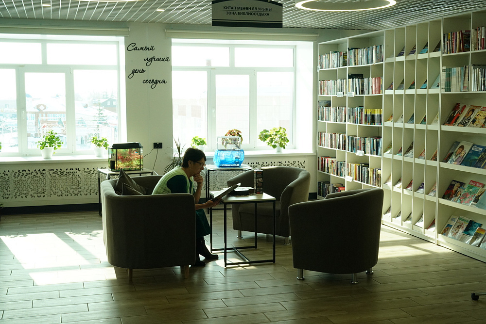 Радий Хабиров оценил библиотеку в Татышлинском районе Башкирии