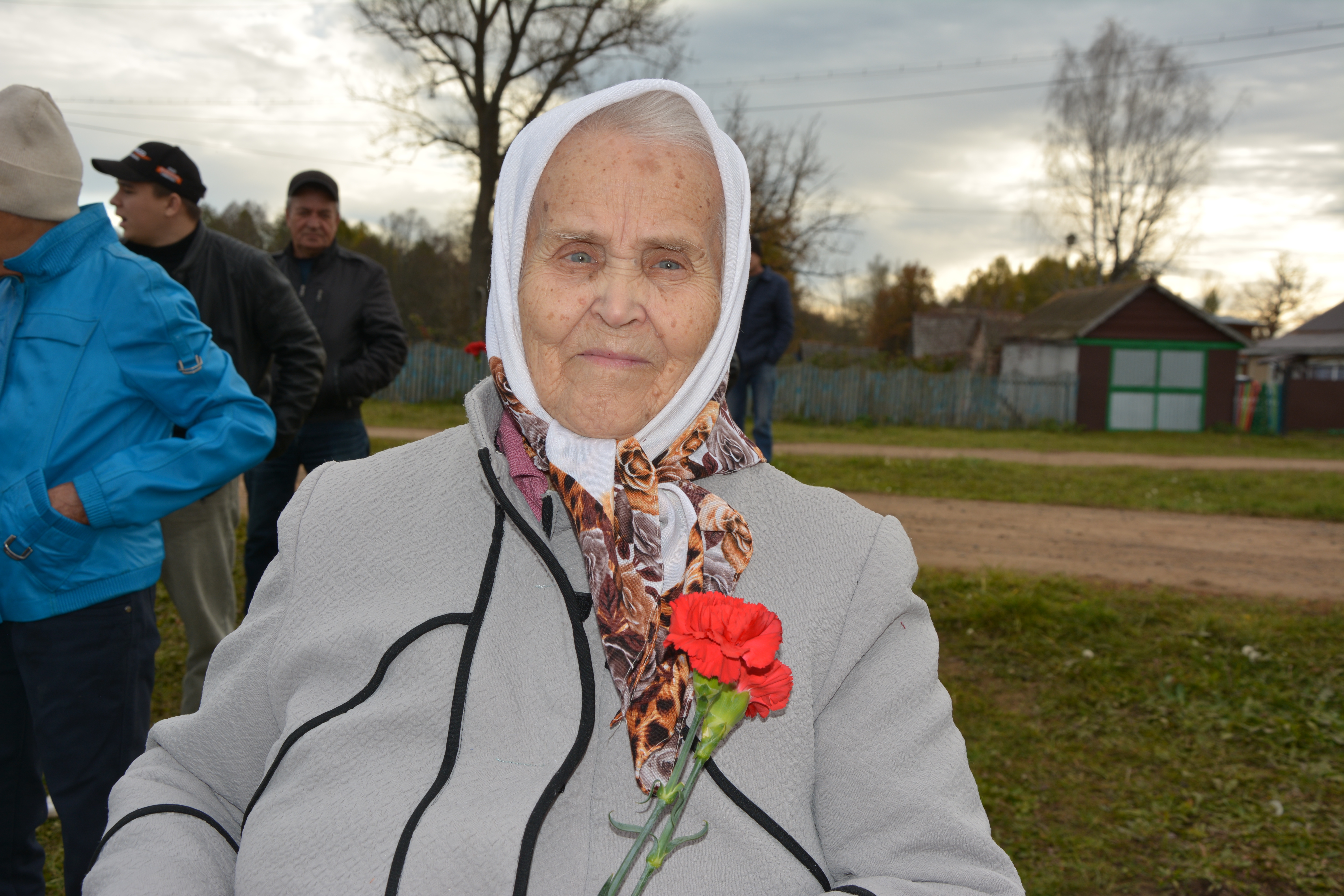 Чтят память своих предков