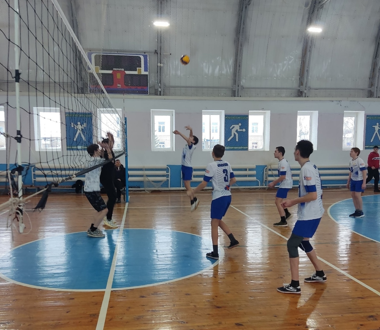 В Калтасинском районе пройдёт Чемпионат района по волейболу