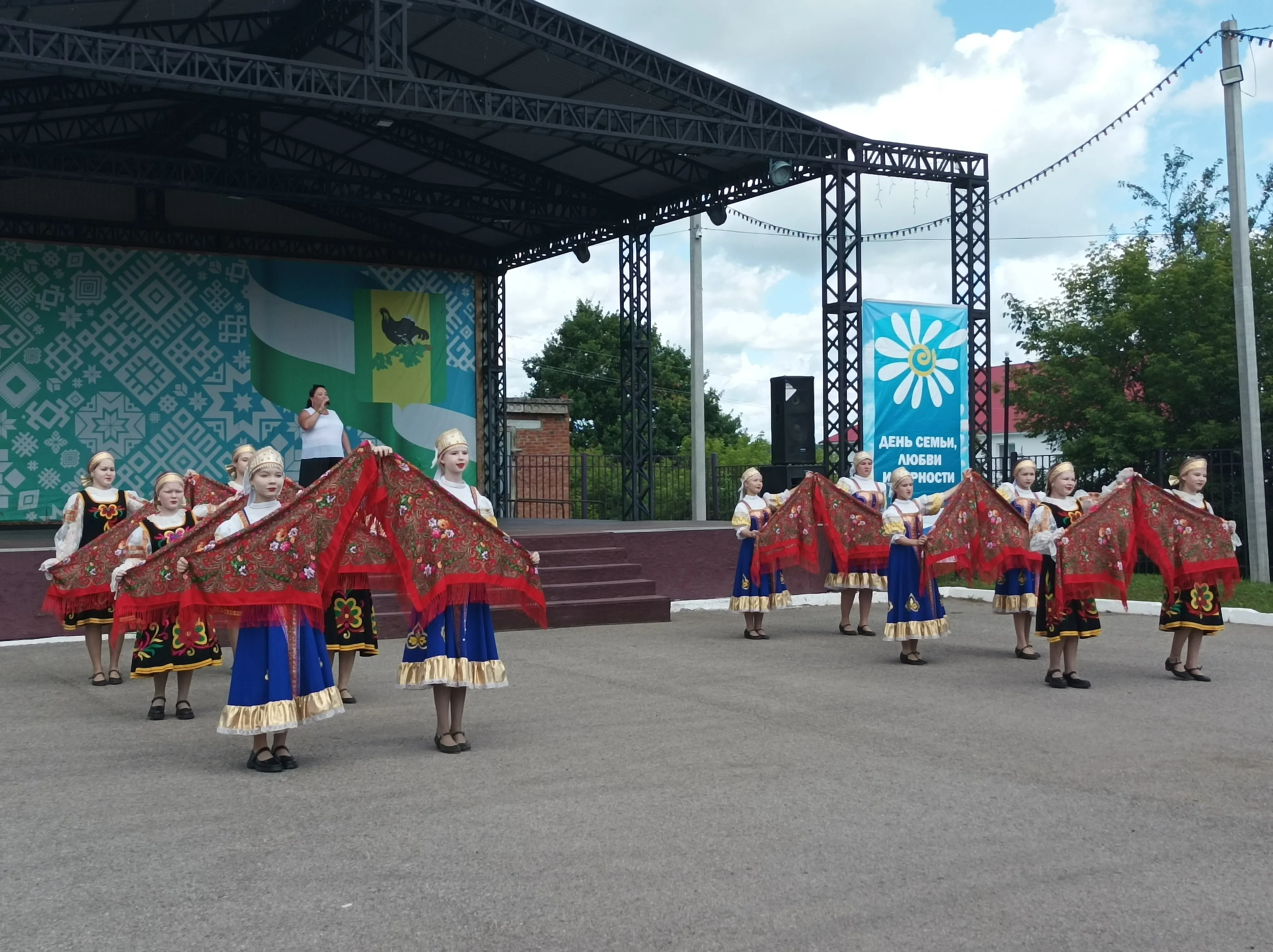 Вечные ценности – любовь, семья, верность