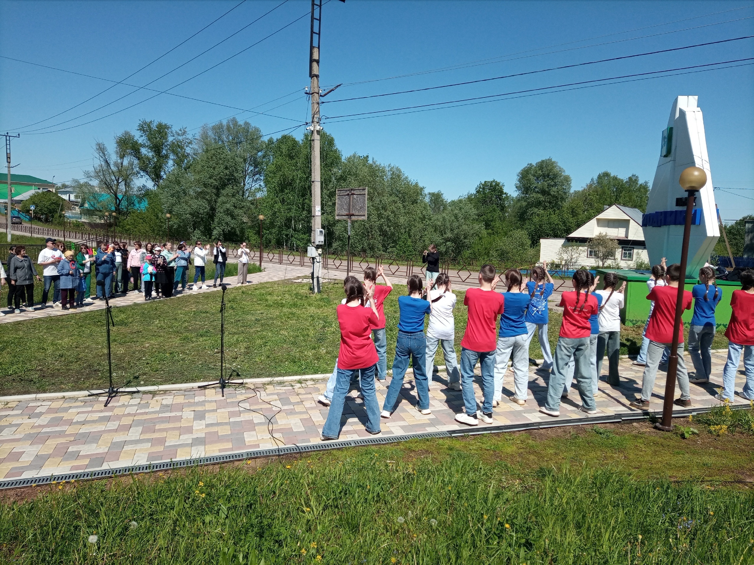 В Калтасах прошла акция «10 000 шагов к жизни»