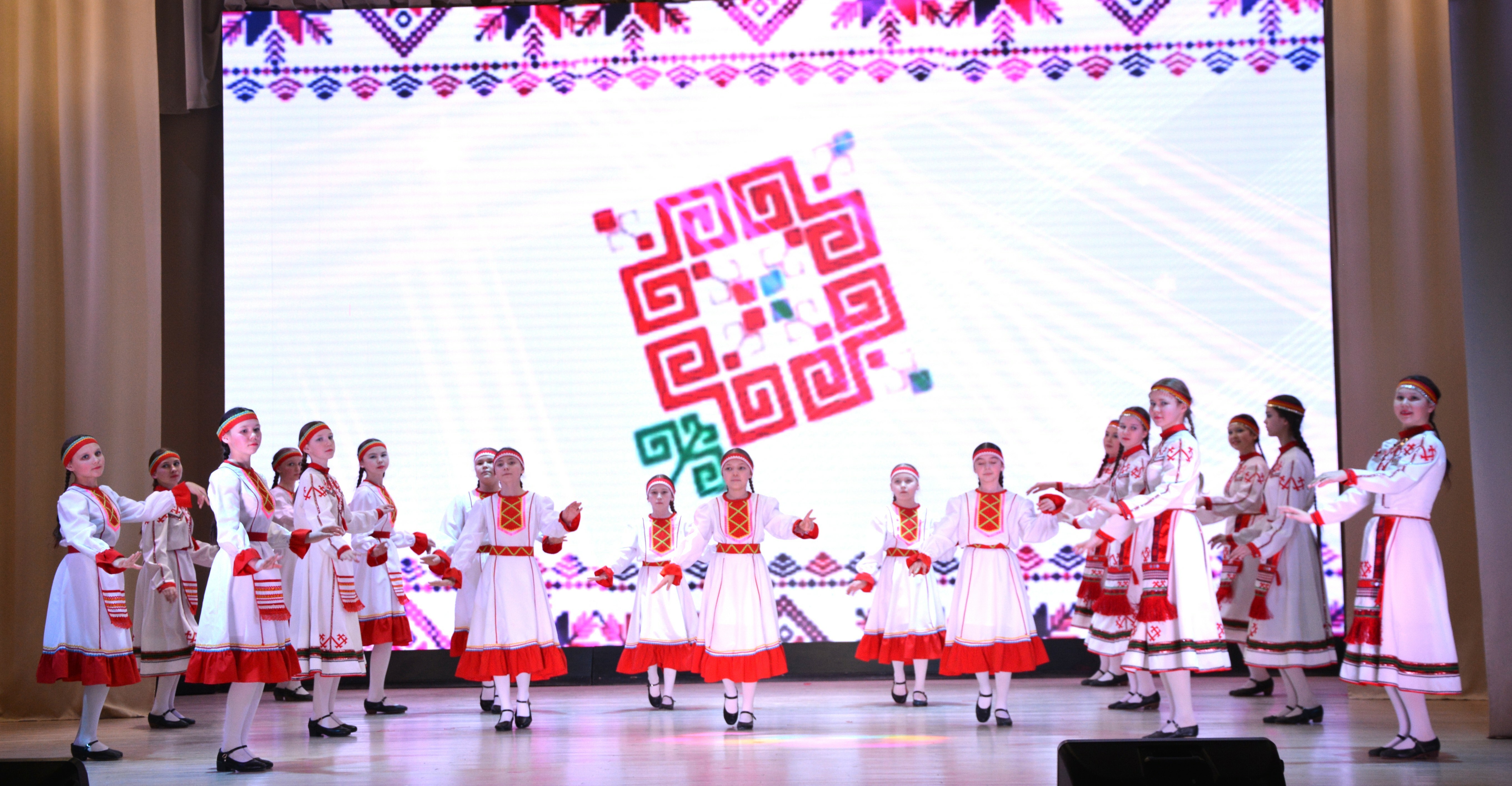 В ритме единства и семейного тепла