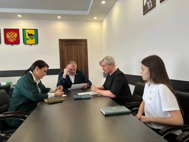 Воспитание нового поколения лидеров