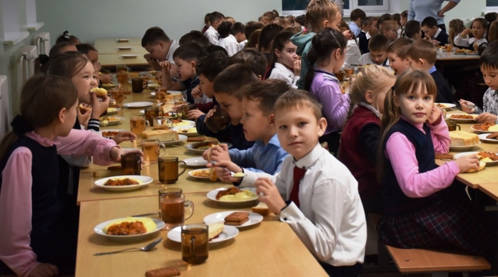 Вкусно, как в школе: в Калтасинском районе улучшают качество школьного пиатния