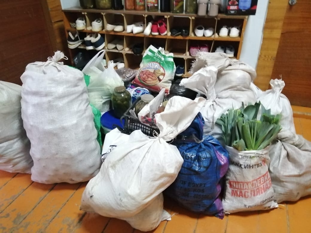 Техника и овощи для бойцов СВО