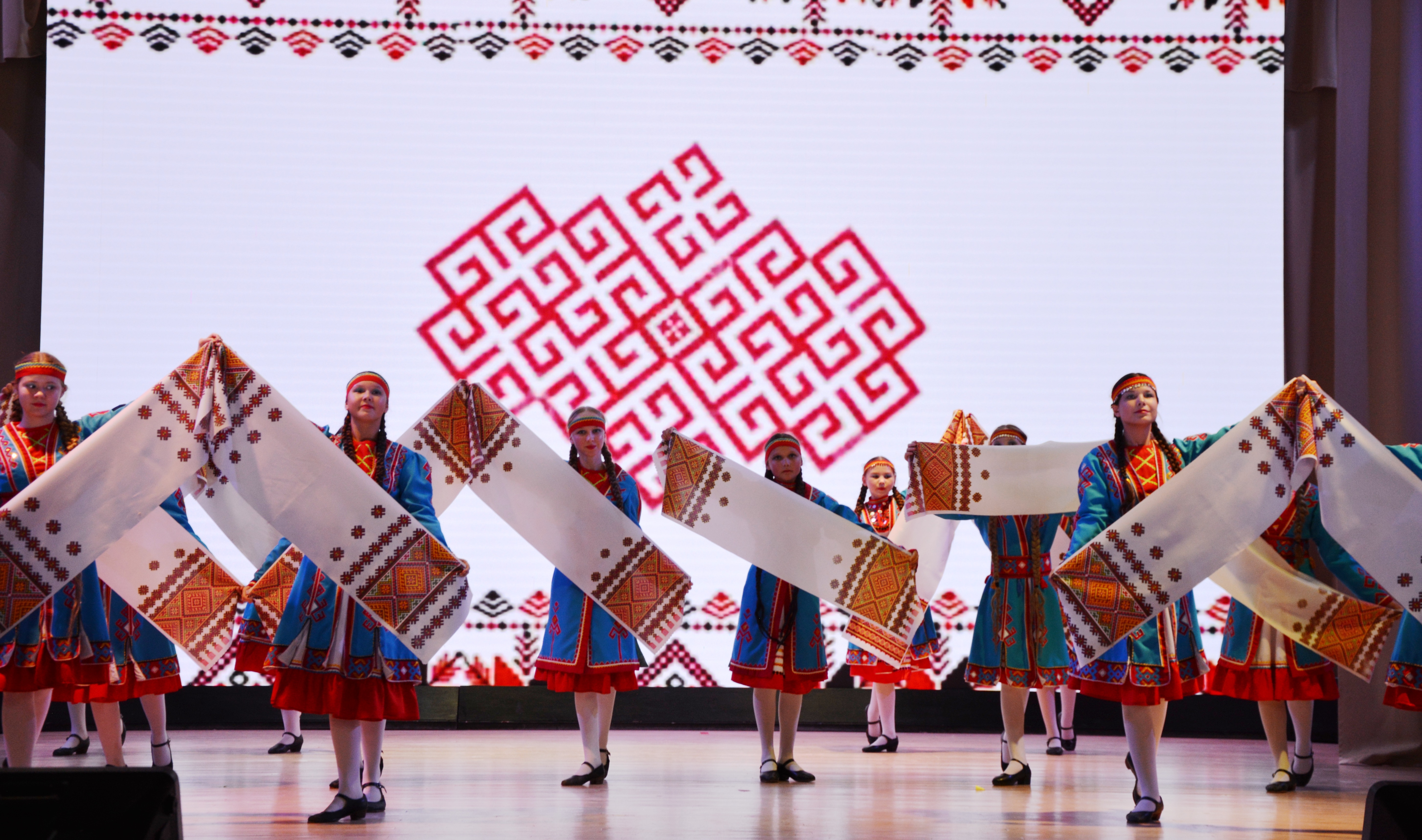 В Калтасах состоялся концерт ко  Дню республики