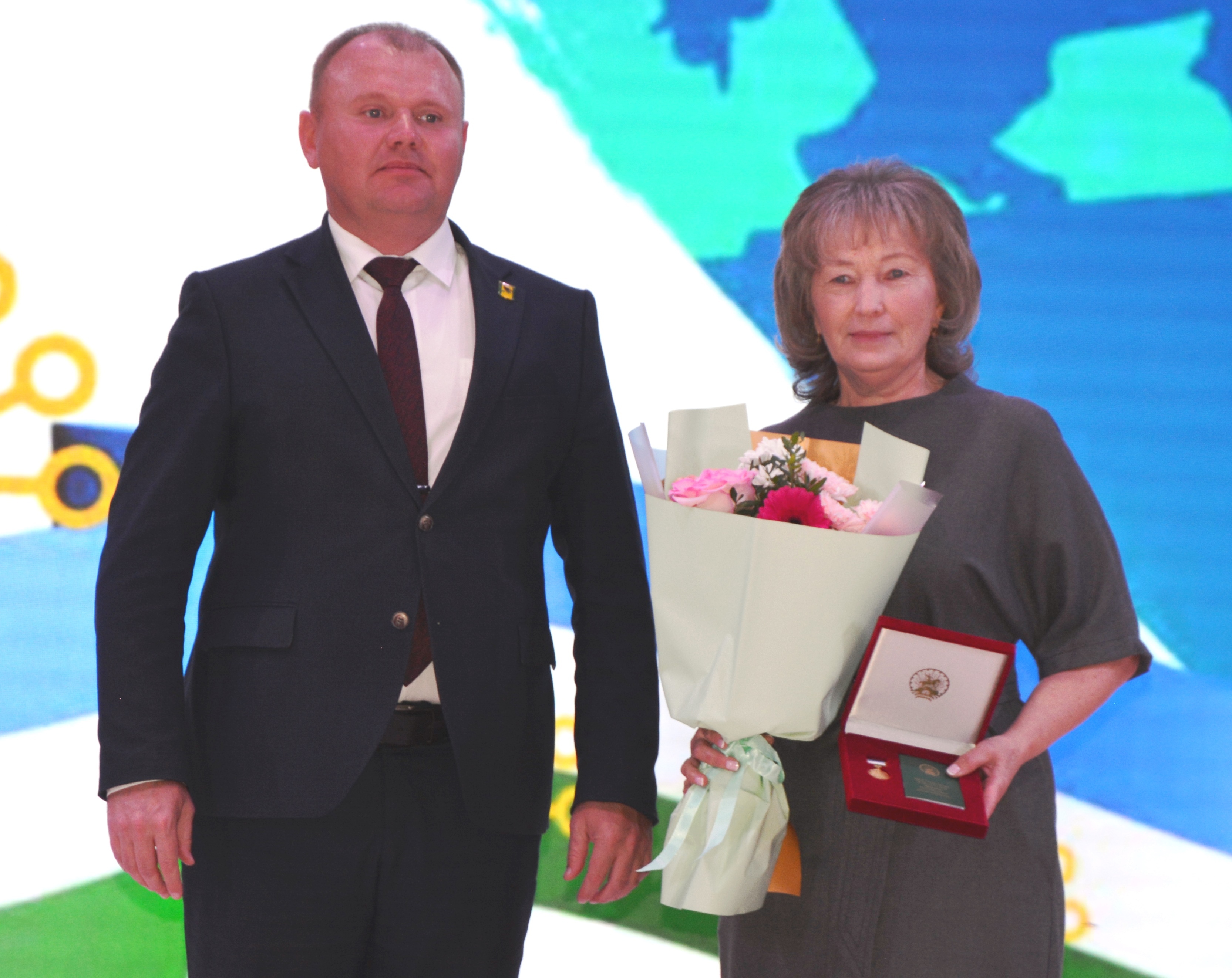 В Калтасах состоялся концерт ко  Дню республики