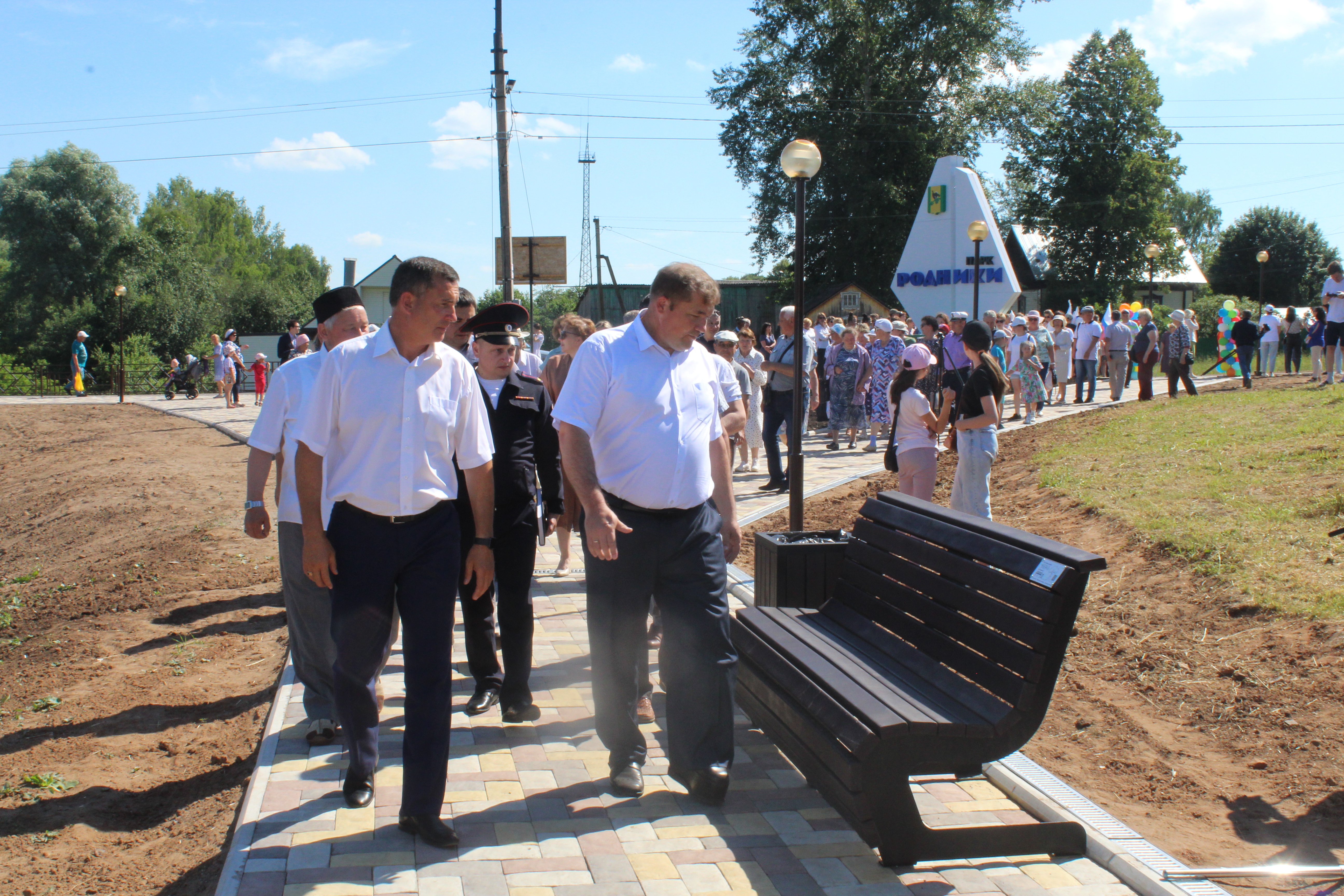В Калтасах состоялось открытие парка отдыха "Родники"