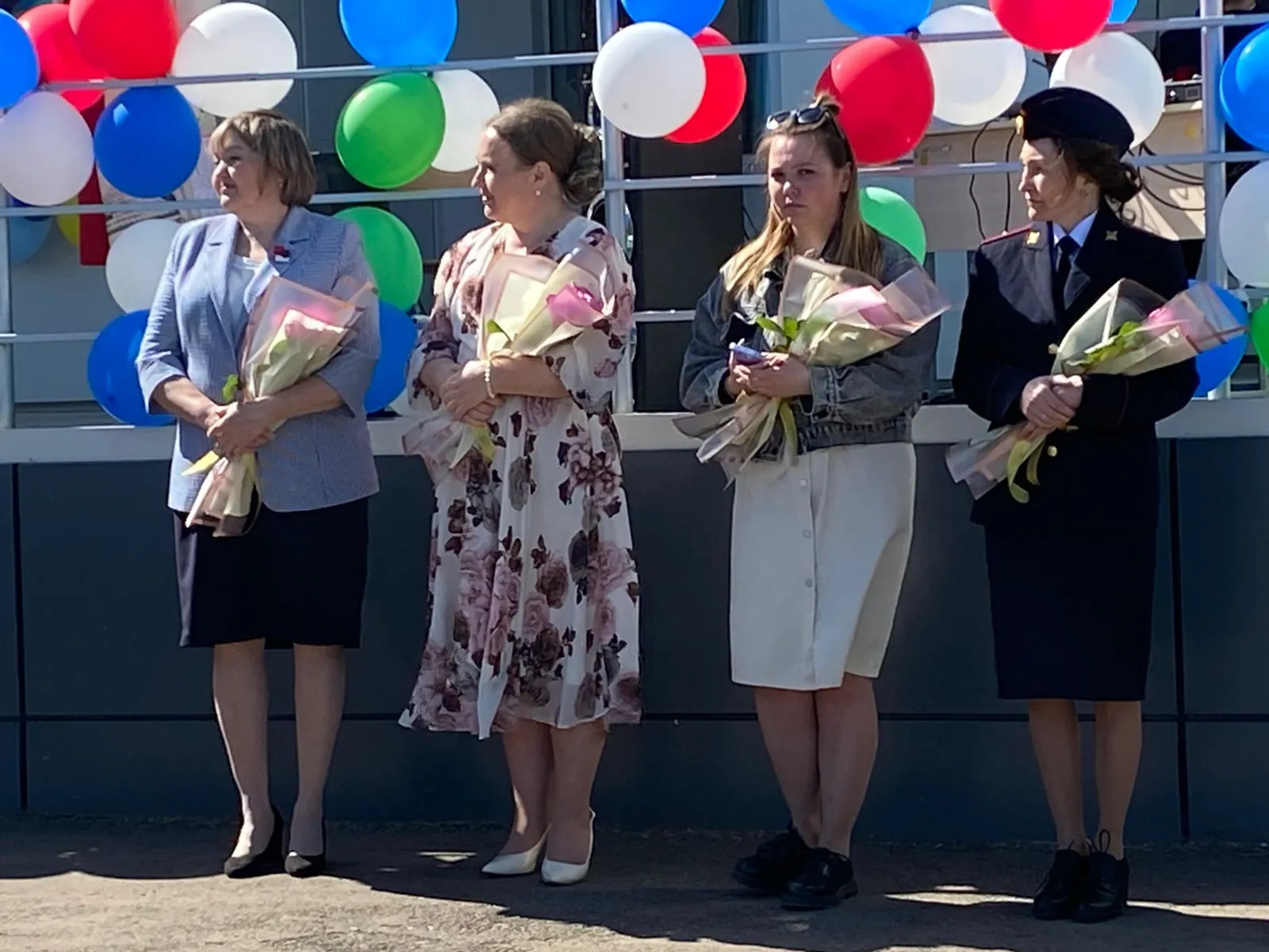 Для выпускников  Калтасинского района прозвенел последний звонок