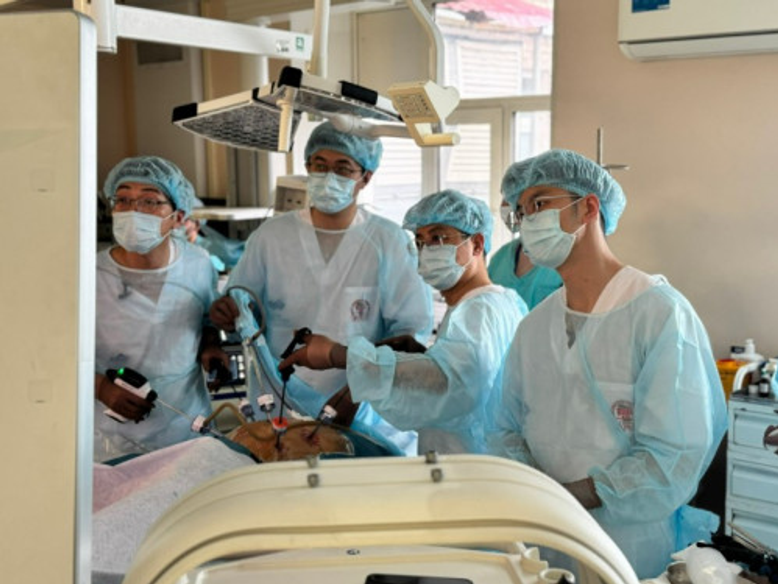 В Уфе в Межвузовском кампусе  стартовал Международный форум по  хирургии