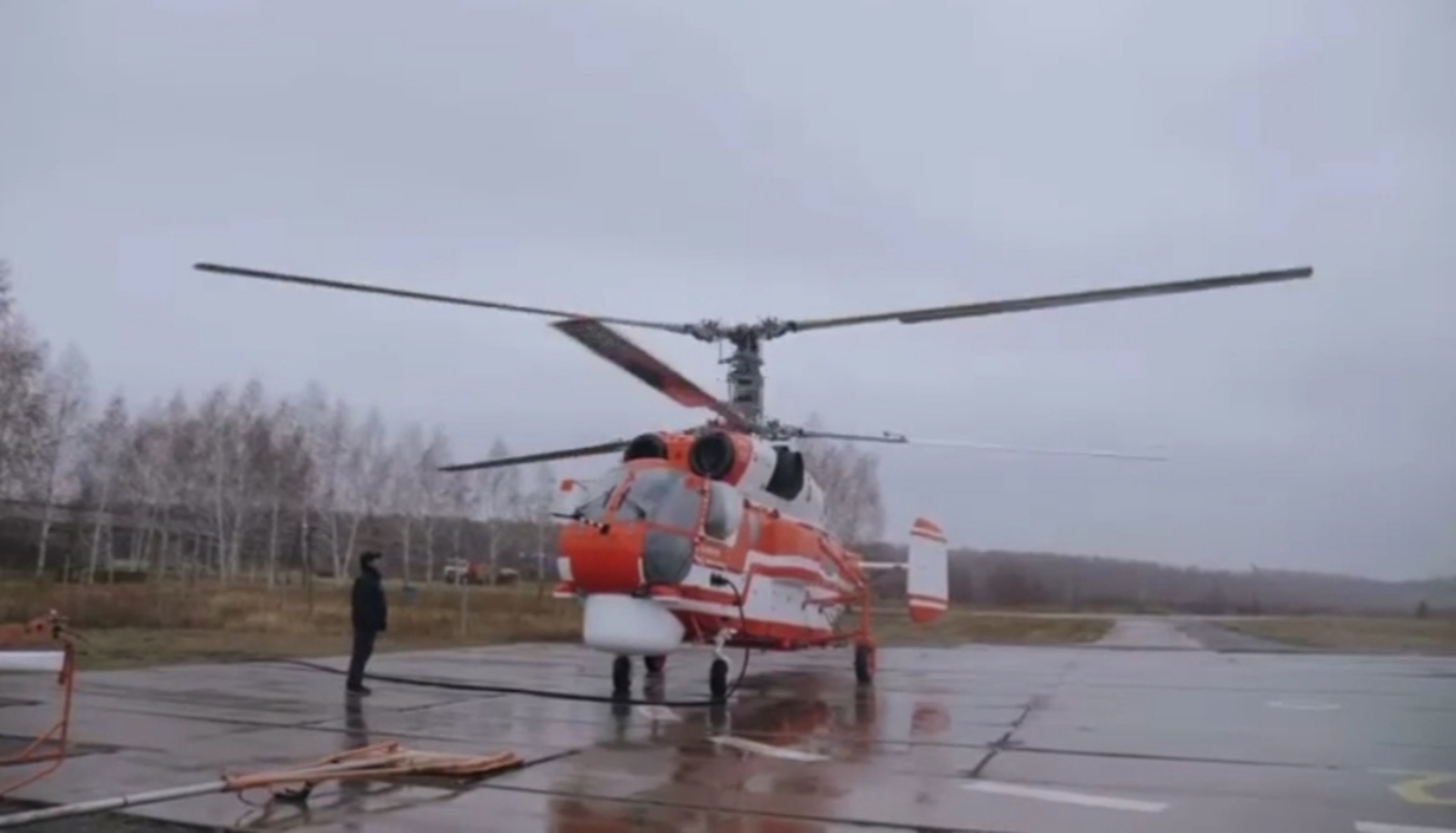 В Башкирии начались летные испытания нового пожарного вертолета