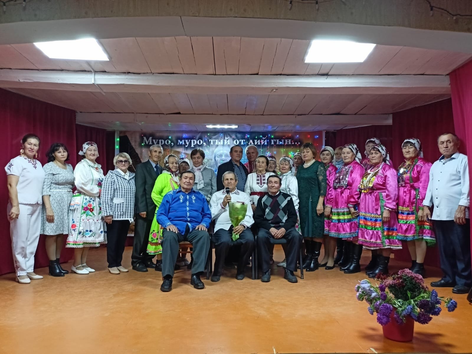 В Бабаевском сельском клубе прошёл творческий вечер Григория Ибакаева