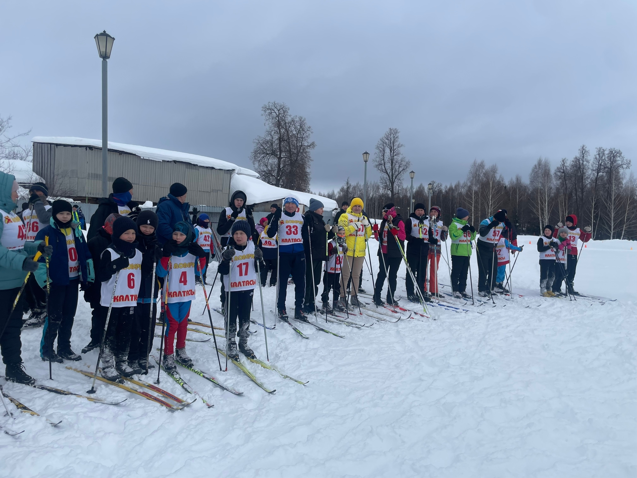 Более 140 участников вышли на старт «Лыжни России – 2026» в Калтасах