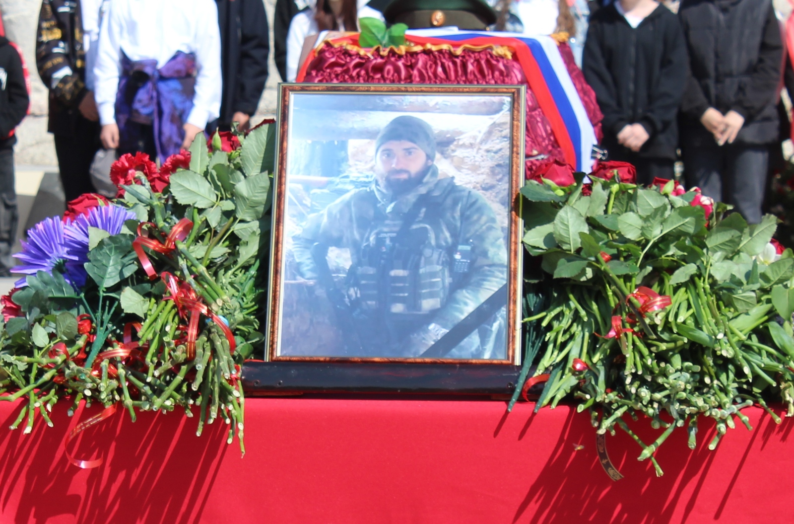 В Калтасинском районе попрощались с погибшим в ходе СВО Егором Соковым