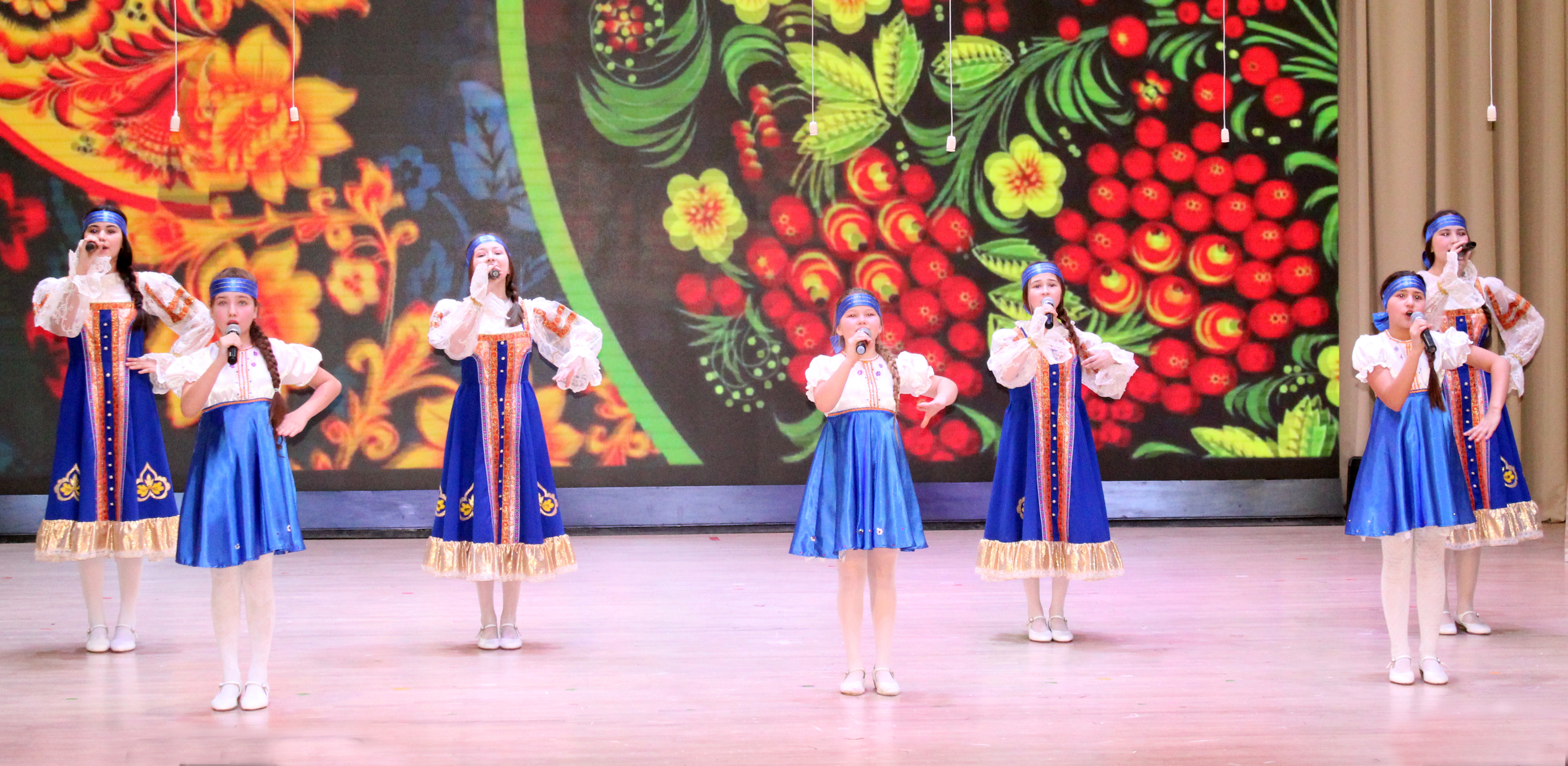 В Калтасах прошёл фестиваль-конкурс национальных культур «Созвездие дружбы»