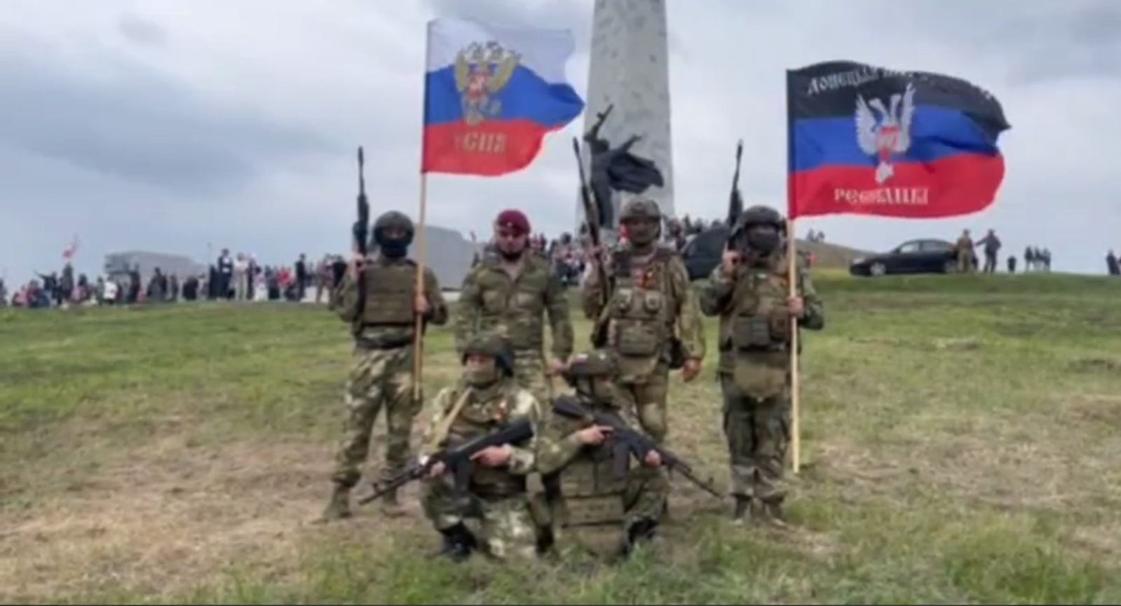 Башкирские бойцы поздравили соотечественников на Саур-Могиле