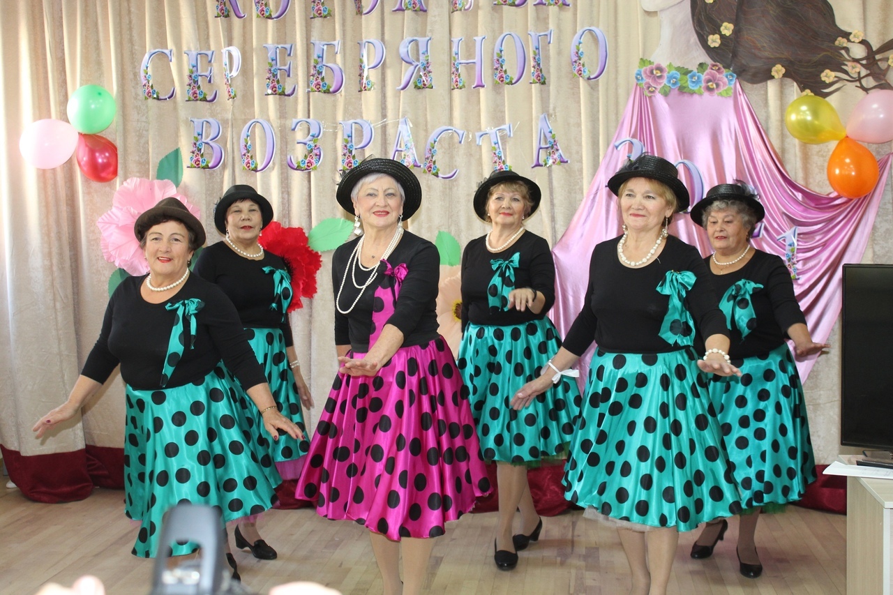 В Калтасах прошел конкурс красоты и таланта для бабушек