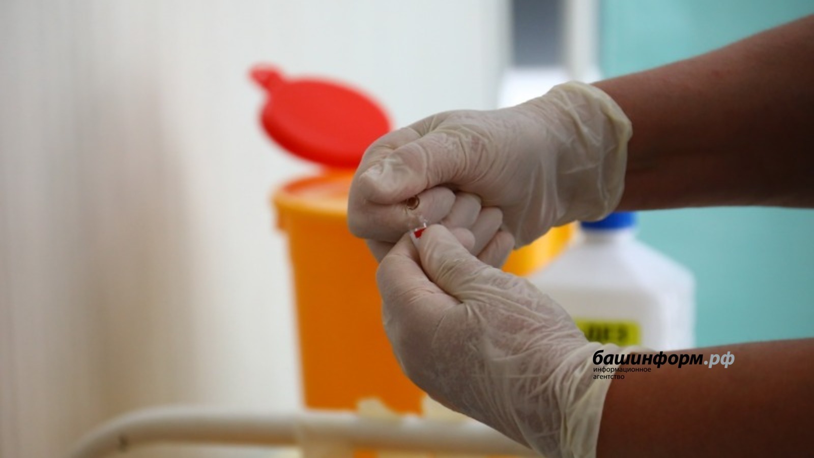 В Башкирию привезут еще 400 тысяч доз вакцин против гриппа