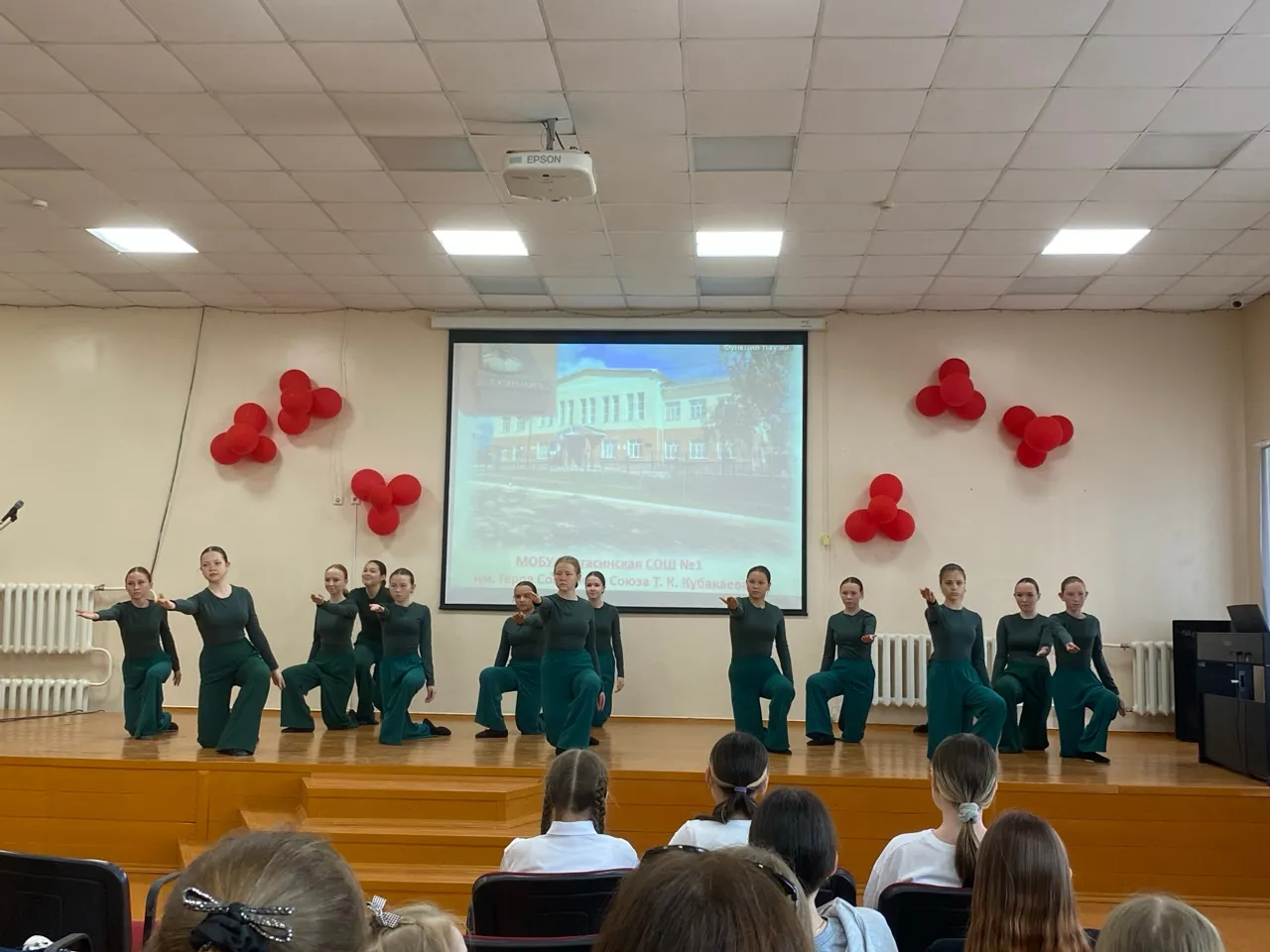 В Калтасинской средней школе №1 прошёл благотворительный вечер