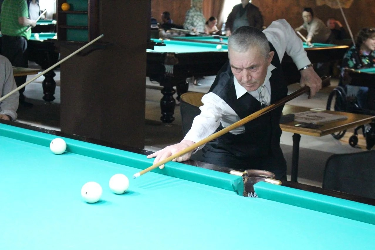 Калтасинские спортсмены успешно выступили на бильярдном турнире