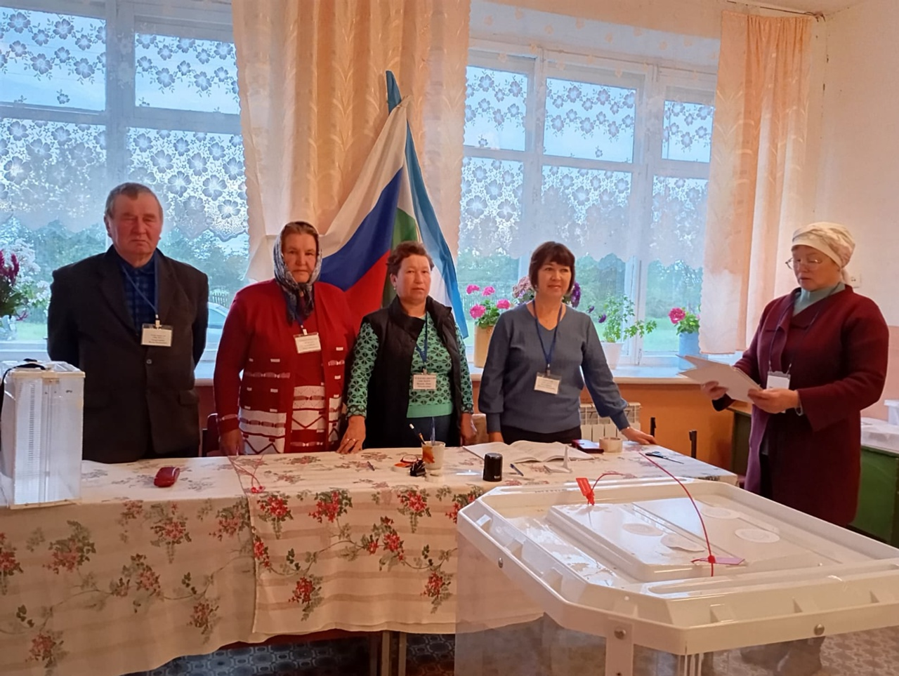 Проголосовать за достойных