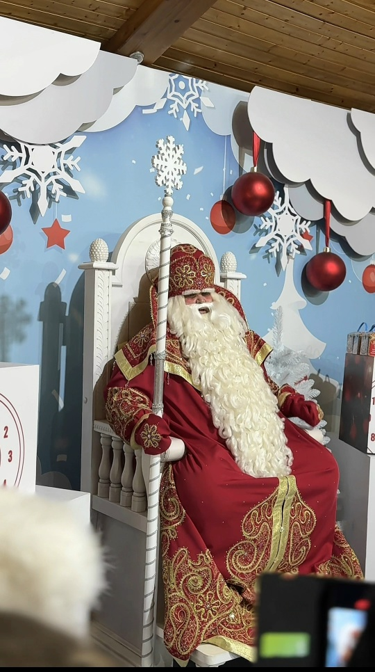 Краснохолмские школьники встретились с Дедом Морозом в Великом Устюге