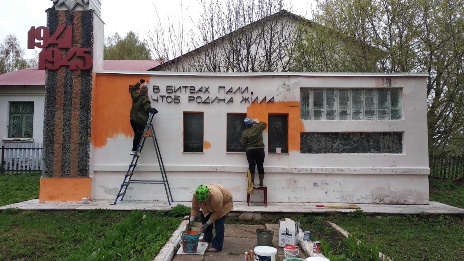 В Калтасинском районе приводят в порядок обелиски павшим