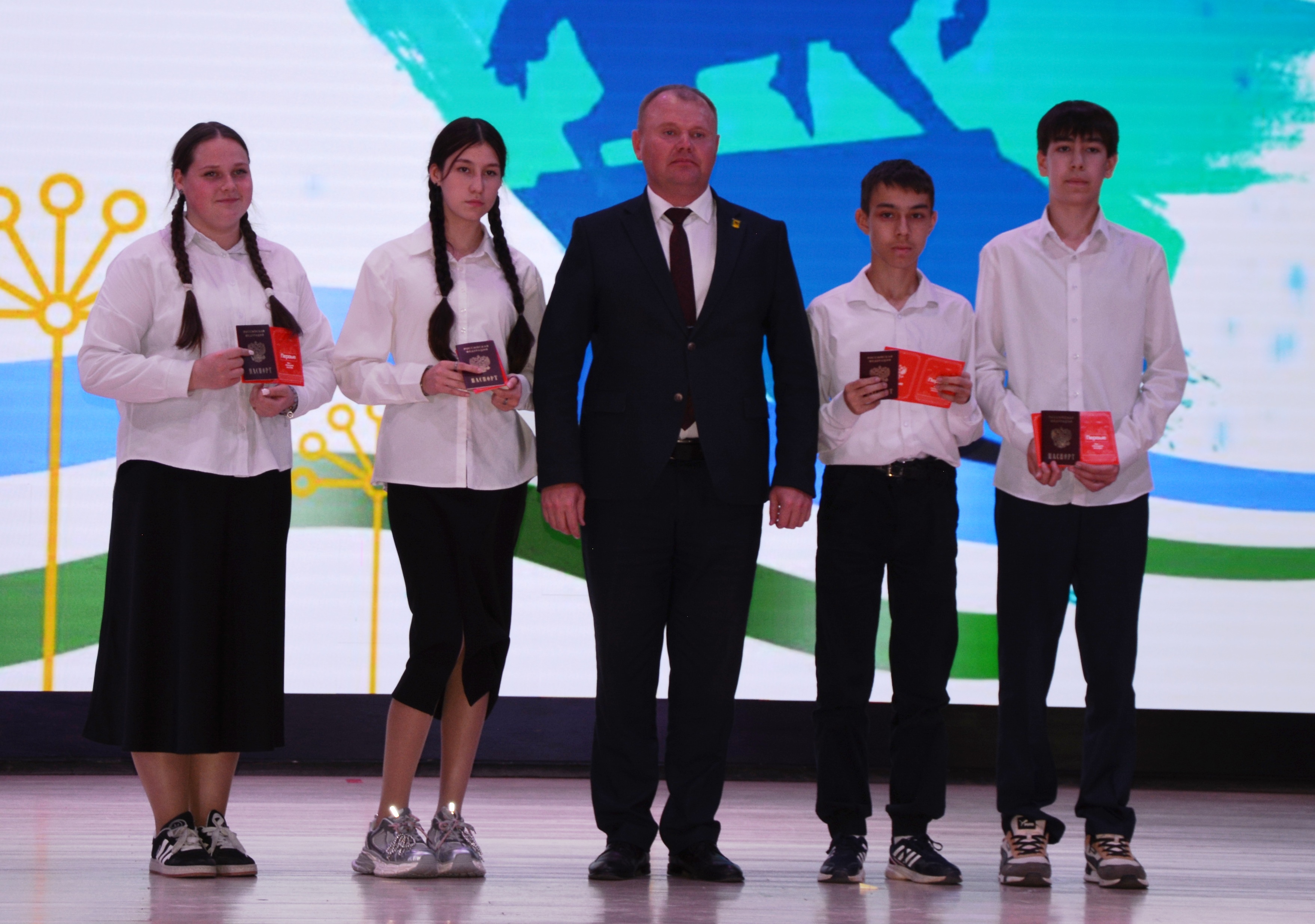 В Калтасах состоялся концерт ко  Дню республики