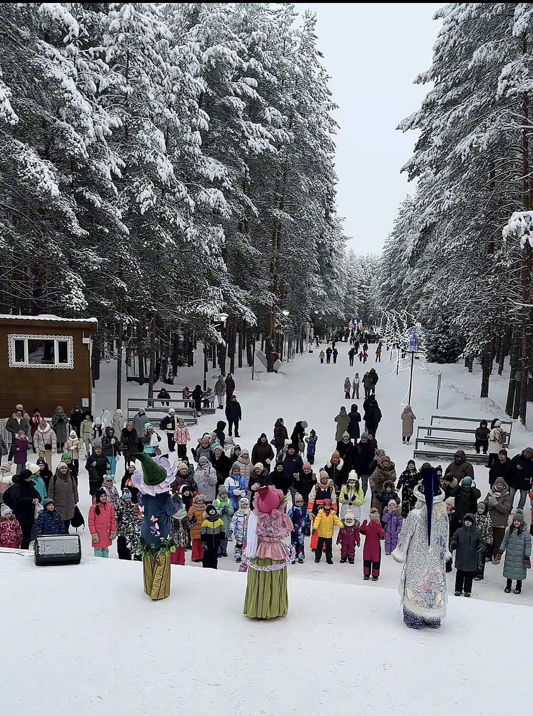 Краснохолмские школьники встретились с Дедом Морозом в Великом Устюге