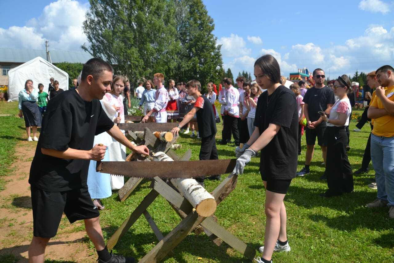 Молодёжь деревни Большекачаково хранит традиции своих предков